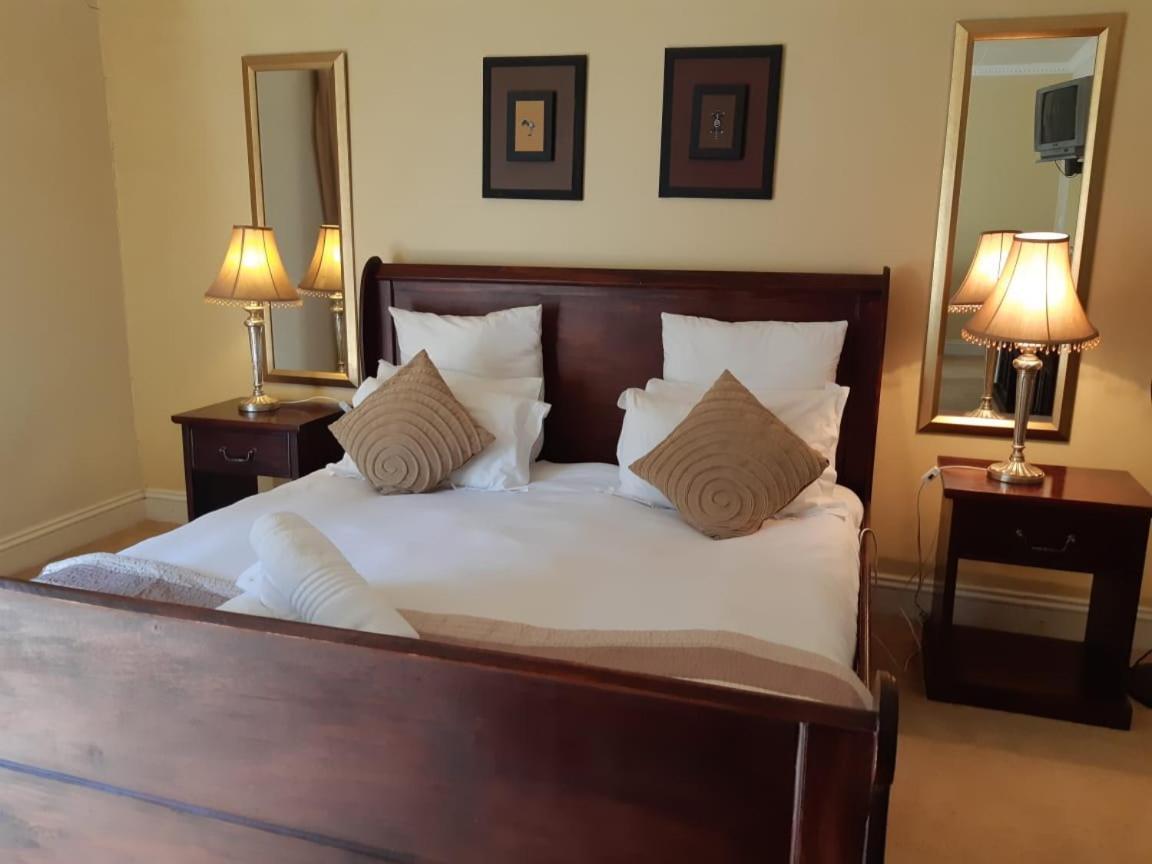 The Hogsback Inn 外观 照片